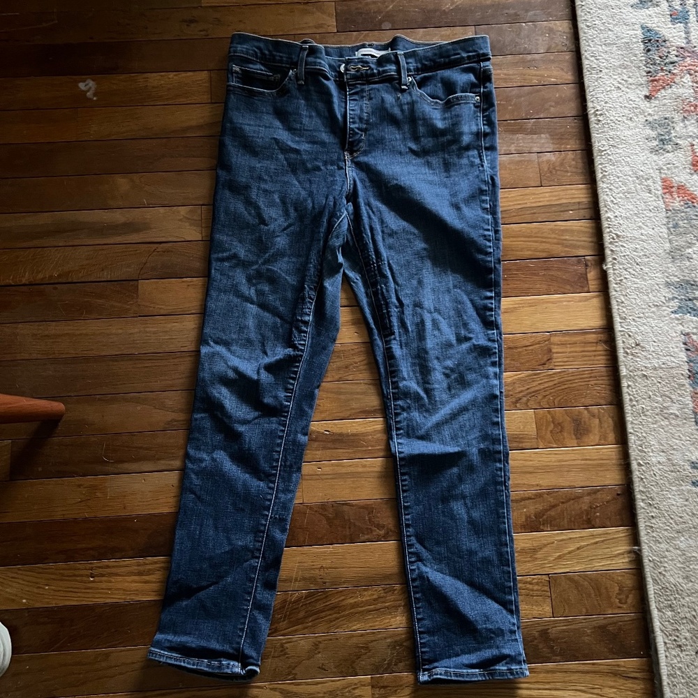 Levis 311 Shaping Skinny